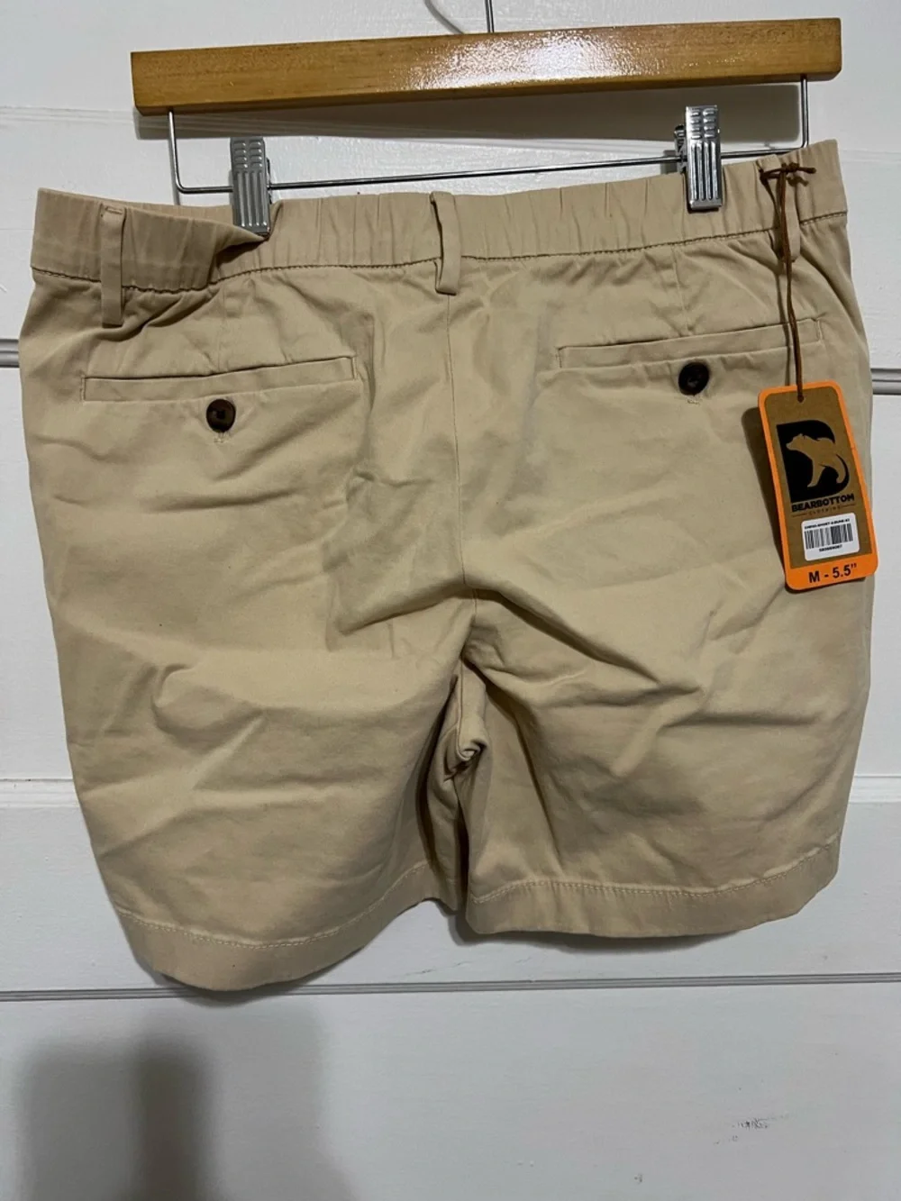 97% cotton Men's Flat Front Chino Shorts in Beige
